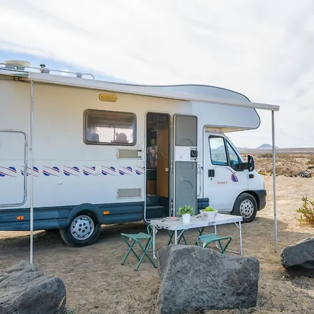 Lanzafuerteventura Camper Holiday home *